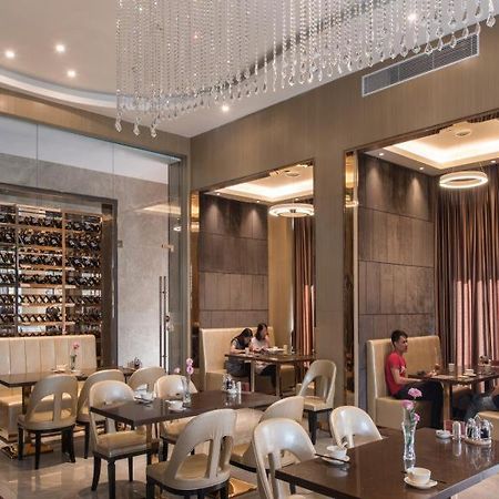 Vienna Classic Hotel Dongguan Changan Xiandai 외부 사진