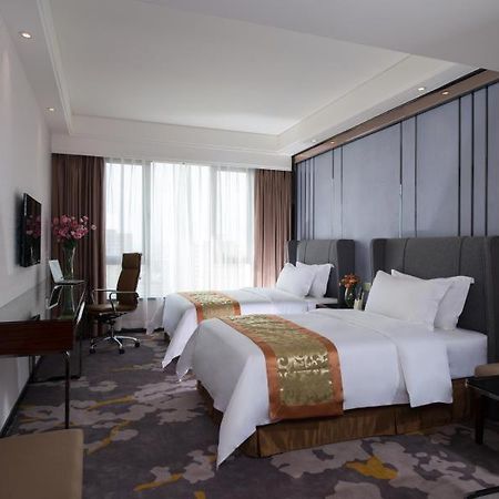 Vienna Classic Hotel Dongguan Changan Xiandai 외부 사진